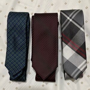 Zara, Van Heusen and Perry Ellis Men's Tie Set - Green, Burgundy, Gray